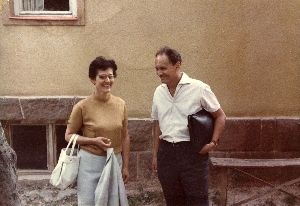 Göncz Árpád és felesége a Szigligeti Alkotóházban